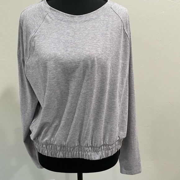 Velocity Heather Light Purple Women's Sweatshirt - Picture 1 of 5